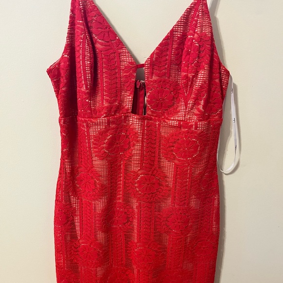 Lulus Dresses & Skirts - Fire red lulus lace dress